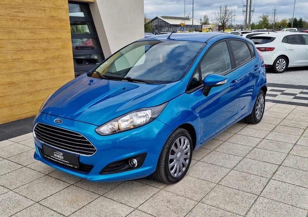 Ford Fiesta cena 28900 przebieg: 120000, rok produkcji 2014 z Koziegłowy małe 121